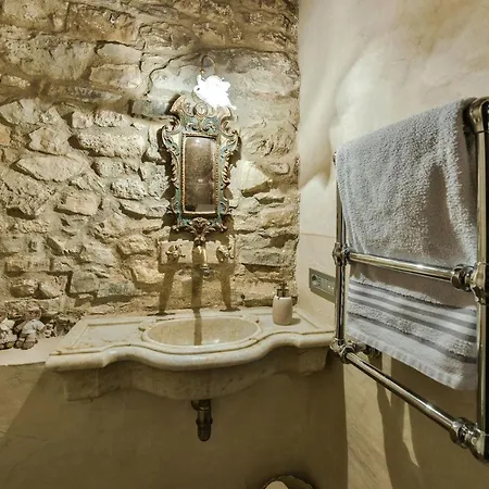 Villa Tenuta Lo Spugno *